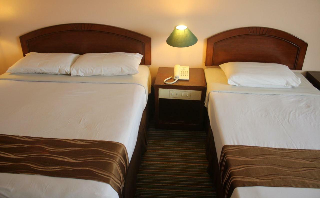 Hotel Seri Malaysia Port Dickson Exterior foto